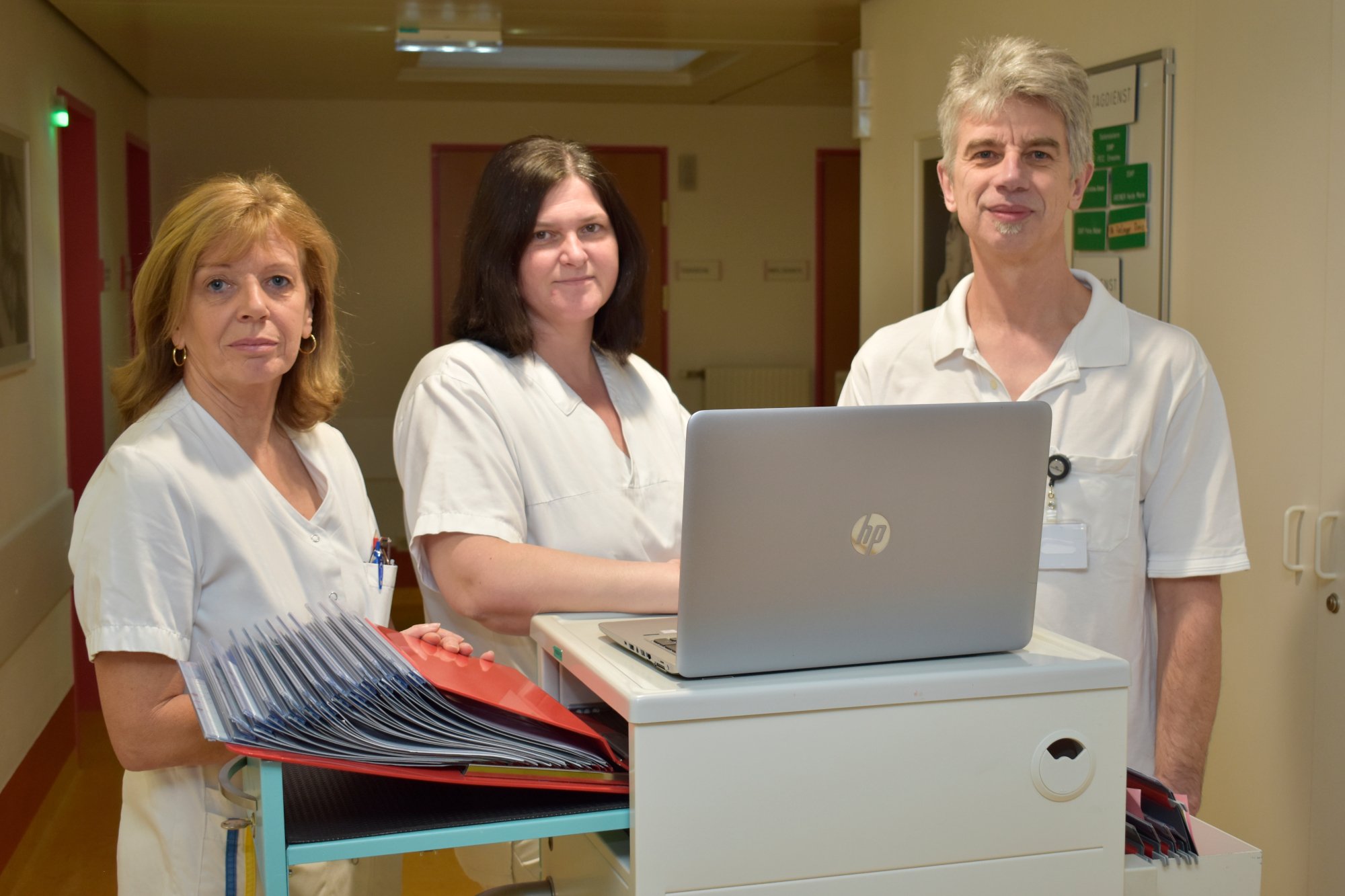 Christine Amon, Ernestine Petz und OA Wolfgang Winter