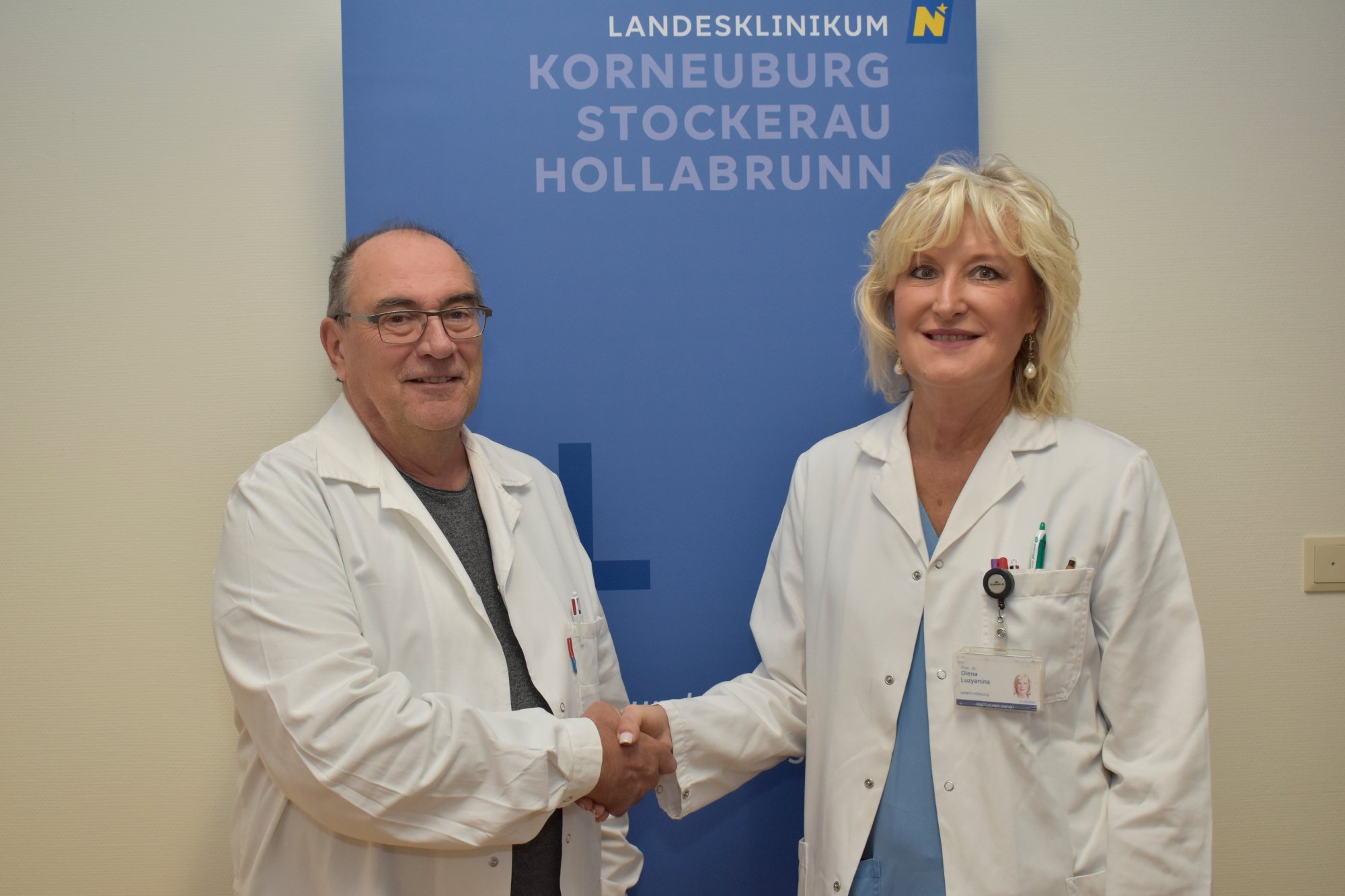 Ärztlicher Direktor Ernstberger begrüßte Primaria Luzyanina