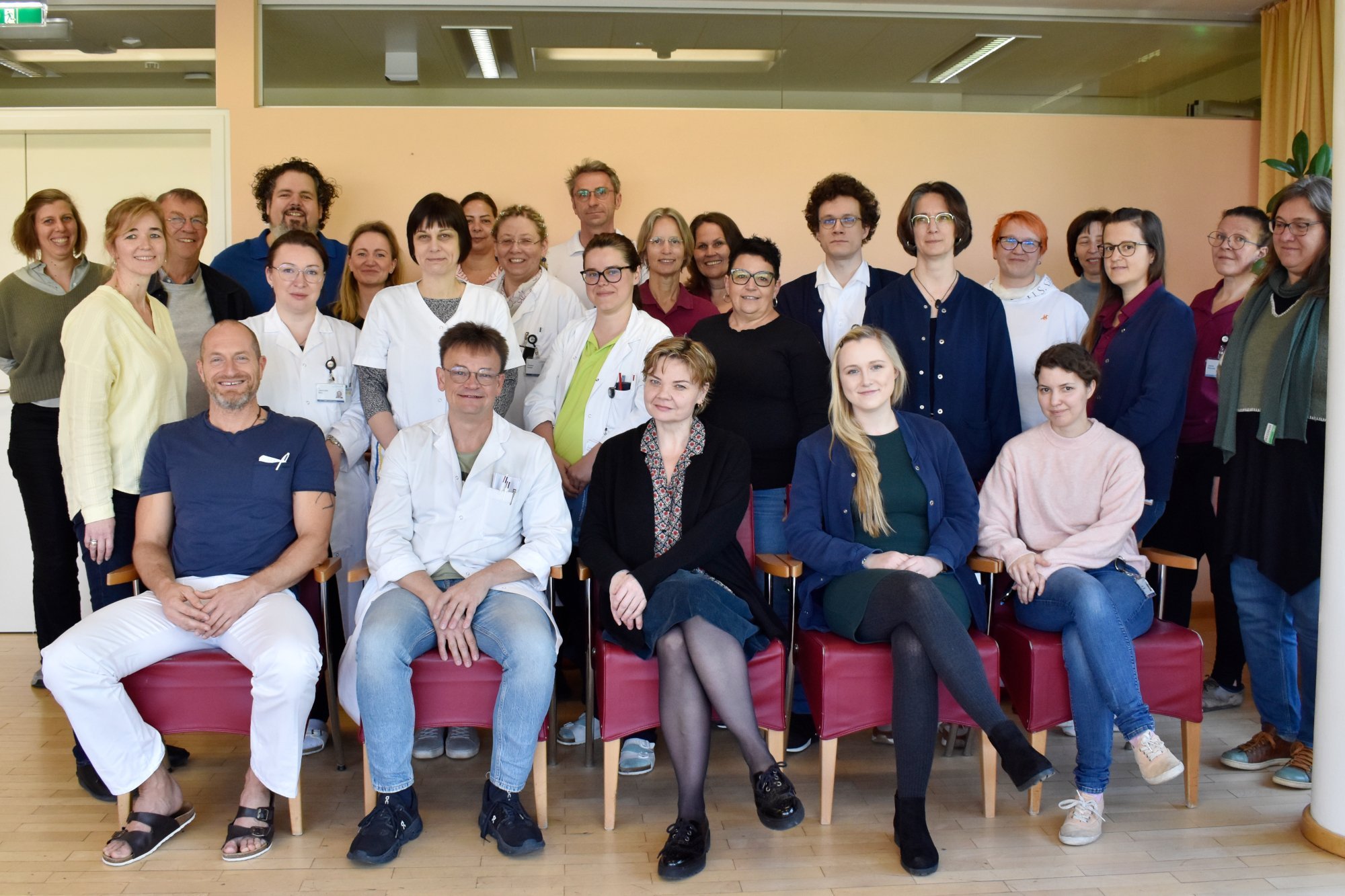 Das multiprofessionelle Team der Sozialpsychiatrischen Abteilung des Landesklinikums Hollabrunn